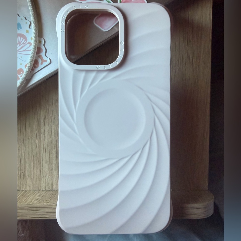 Ornarto pink protective case